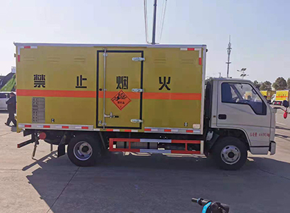 惠济爆破器材运输车工人安全操作规范与智能技术保障