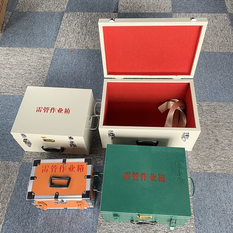惠济爆破工程作业箱如何选择？玻璃钢与传统材质的全面对比